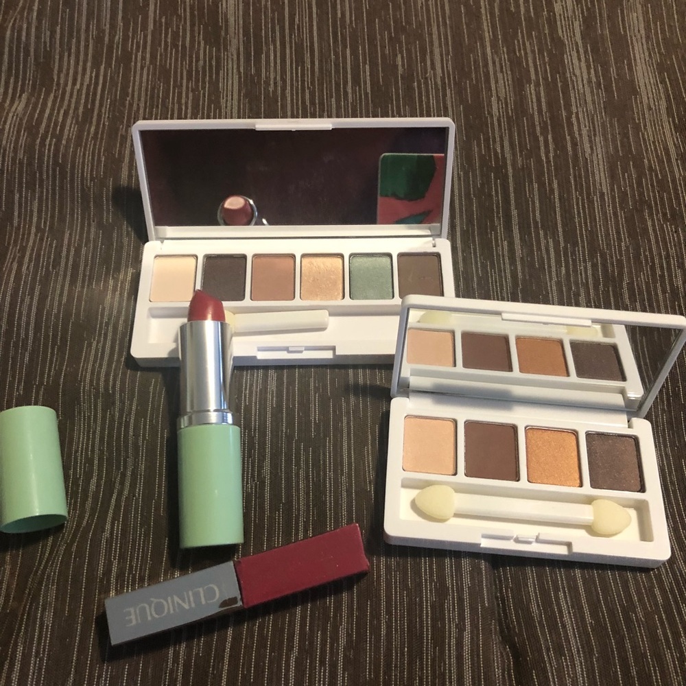 Clinique eyeshadows and lipsticks - Brand new